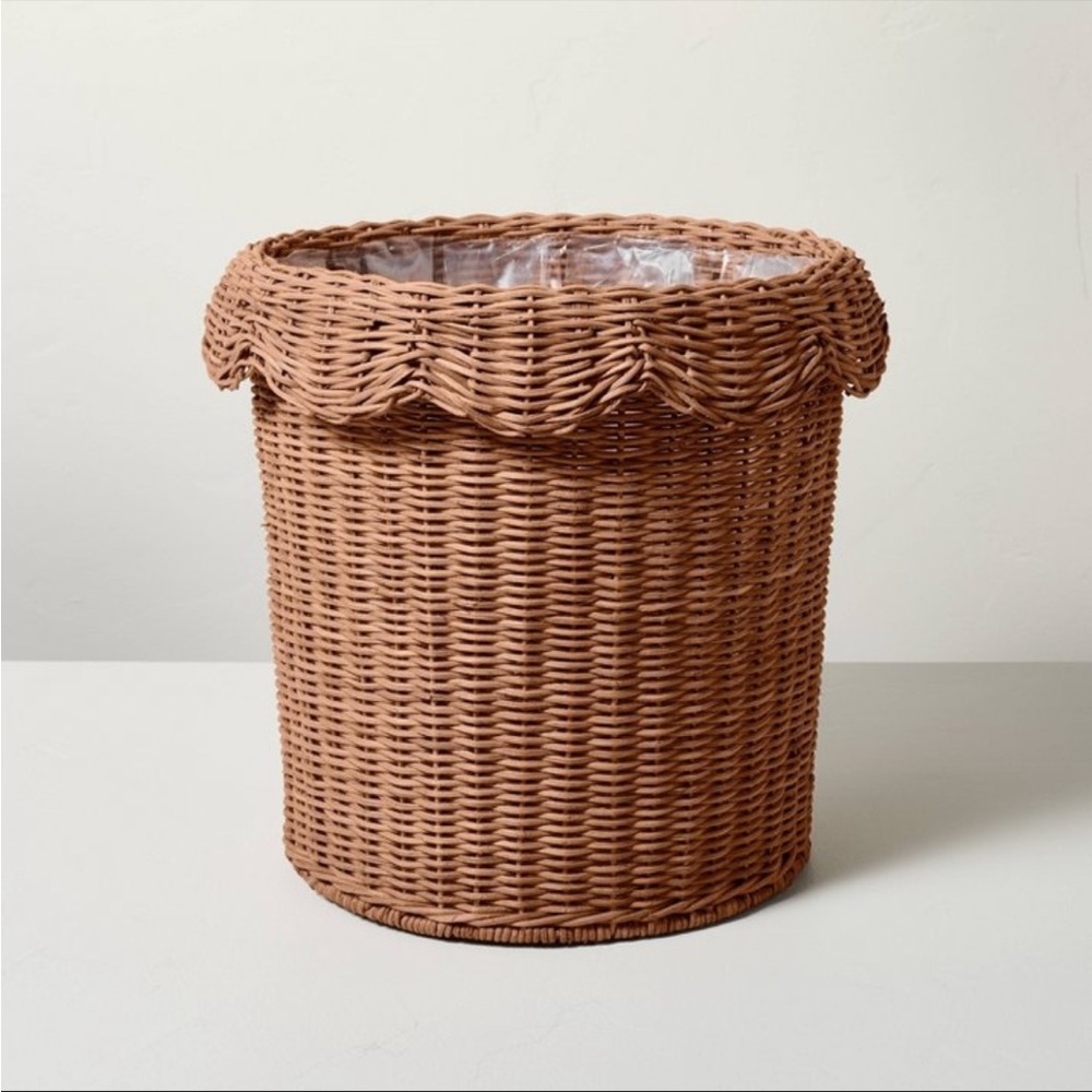 Hearth & Hand™ with Magnolia 12"x12" Scalloped Rattan Planter Basket NWT - Picture 2 of 4
